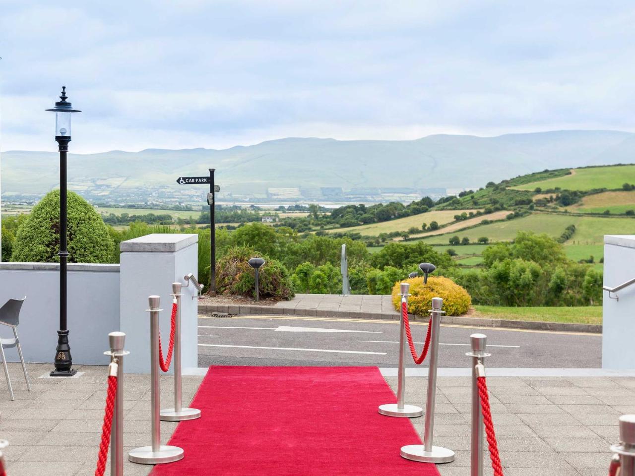 Ballyroe Lodge ทราลี ภายนอก รูปภาพ